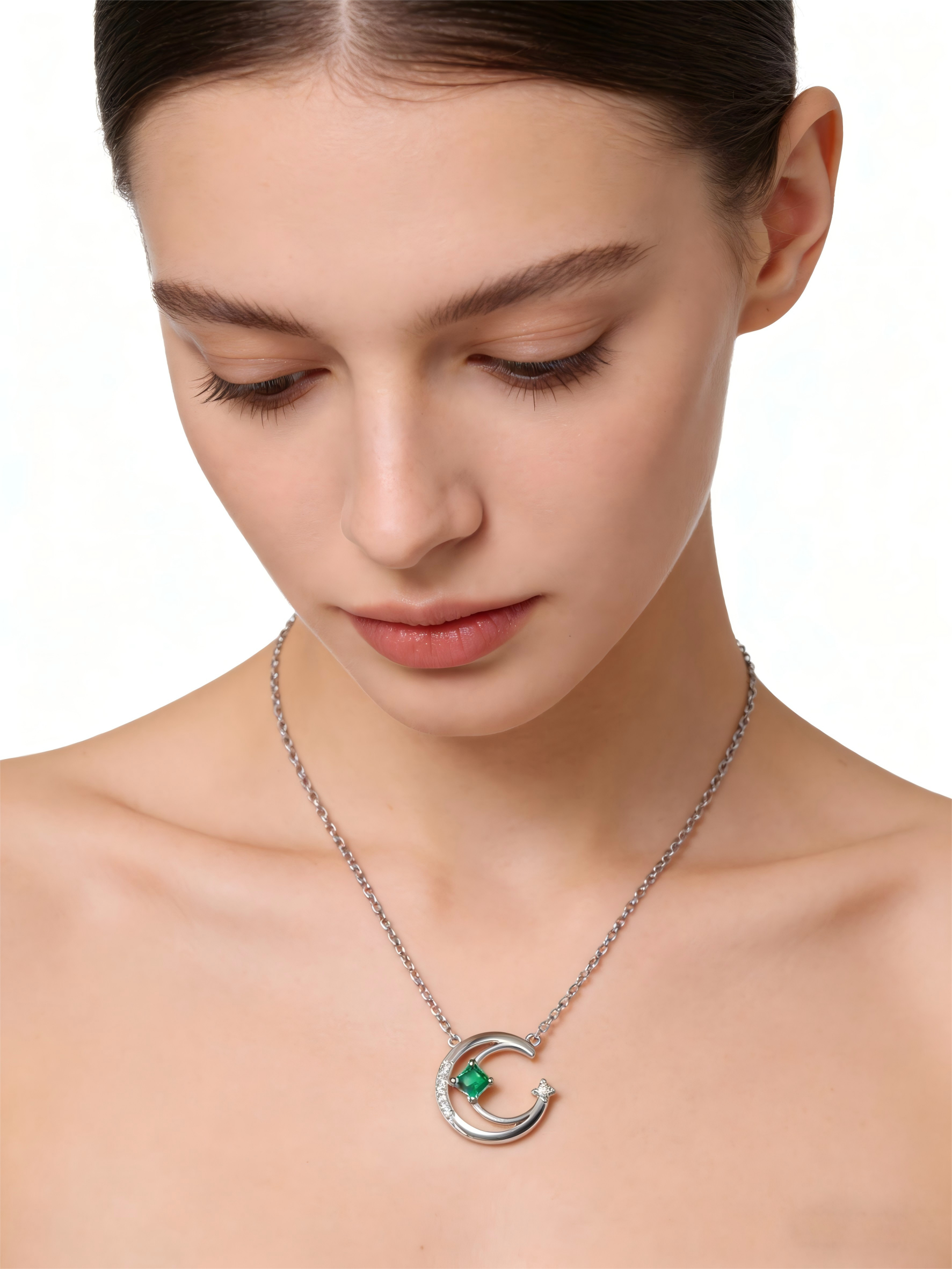 18K White Gold  Emerald Diamond Pendant Necklace Romantic Early Summer Series