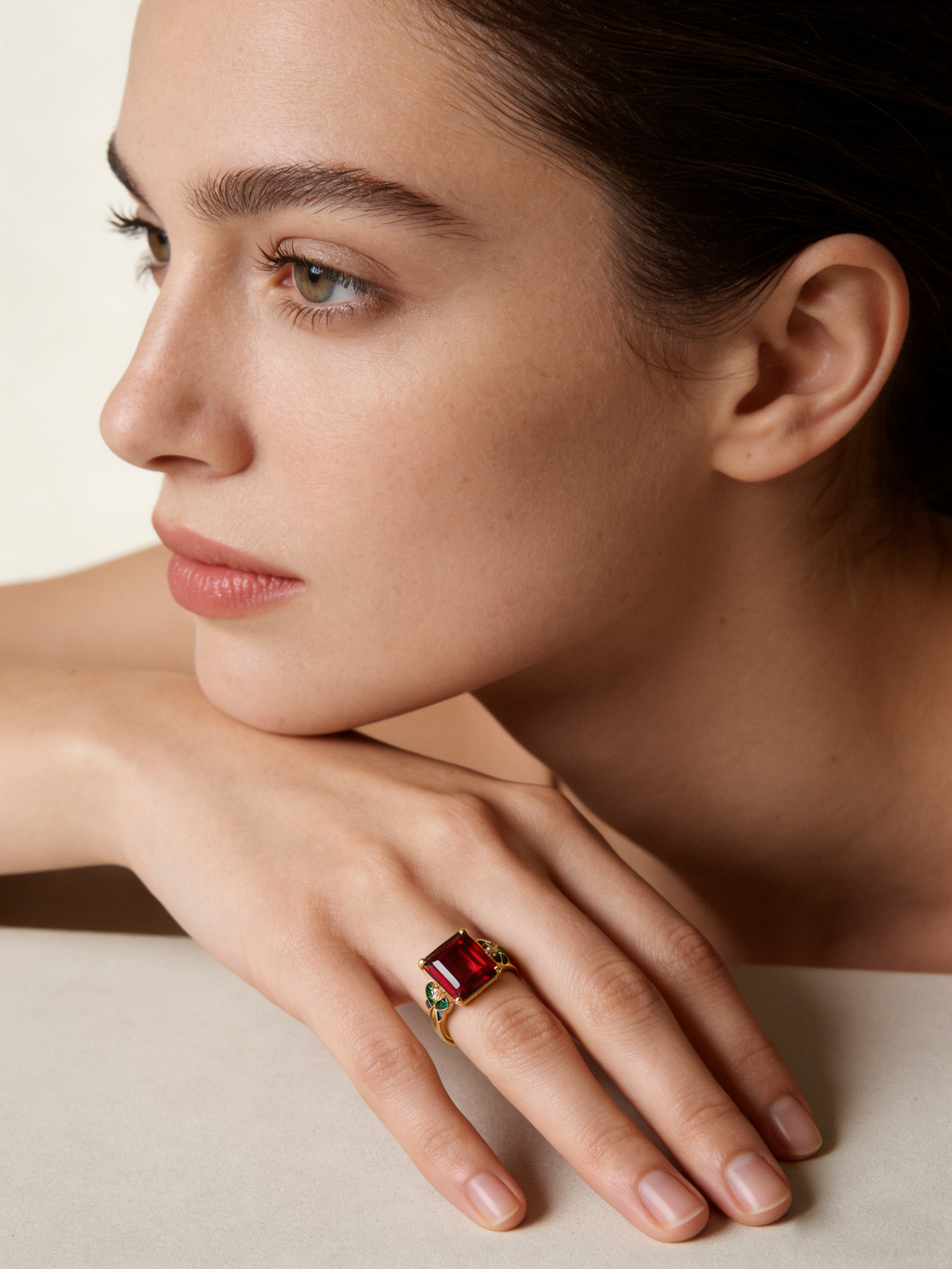 18K Yellow Gold Garnet Zircon Enamel Ring