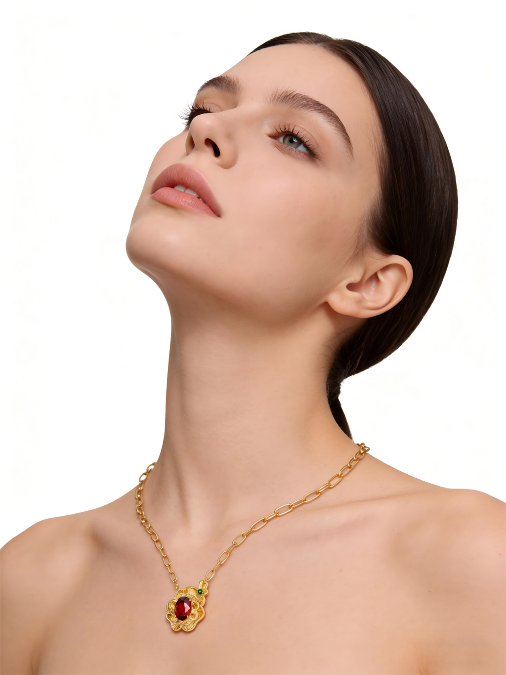 "Plum Bossom" Collection 18K Yellow Gold Garnet Pendant Necklace