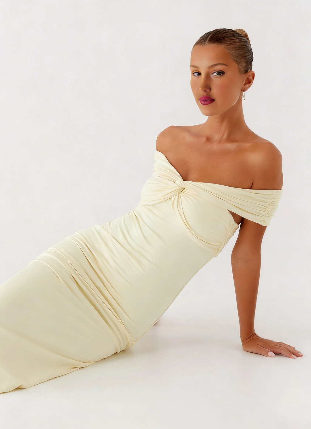 Exclusive - Countless Maxi Dress - Yellow