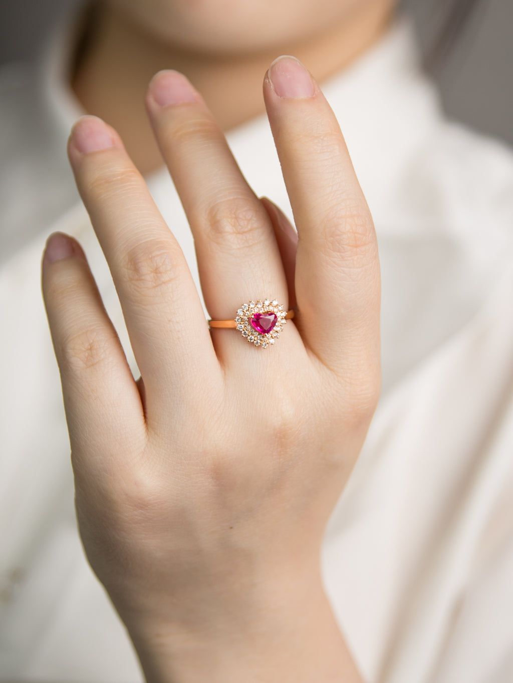 18K Red Ruby and Diamond Ring CVSR407182